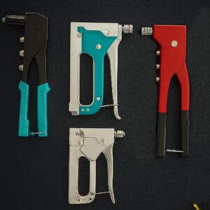 CORCHETERAS Y REMACHADORAS